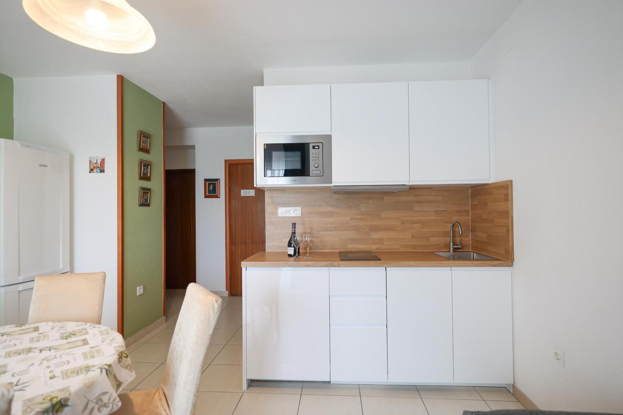 Olive Maris Apartment Petrcane Exterior photo